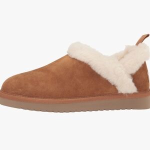 NEW Koolaburra by UGG Women's Advay Slip-On